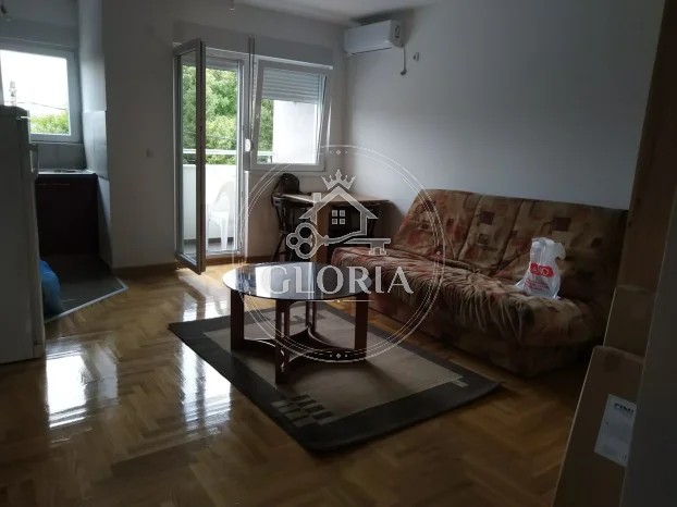 Студия, 32 м², Ледине, Новый Белград