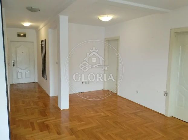 3,5-комнатная квартира, 80 м², Вождовац, фото 3