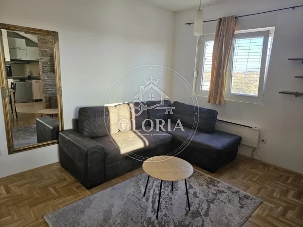 1,5-комнатная квартира, 42 м², Земун