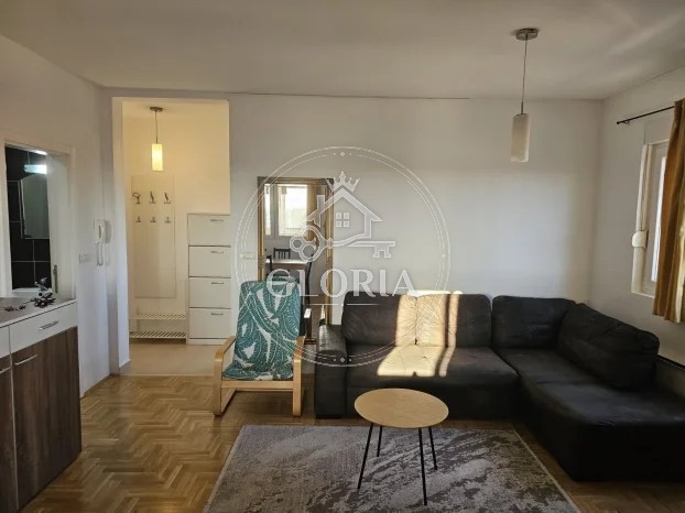 1,5-комнатная квартира, 42 м², Земун, фото 2
