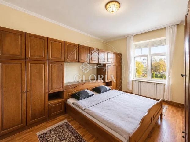 Трёхкомнатная квартира, 120 м², Старый город, фото 5