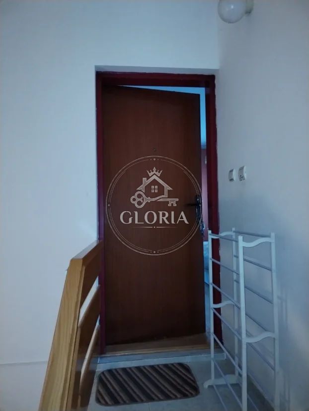 Однокомнатная квартира, 45 м², Жарково, Чукарица